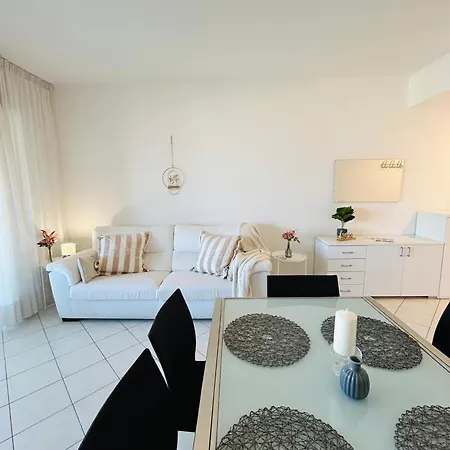 Appartamento Carinzia- Flexrent Abissinia Vista Mare Riccione